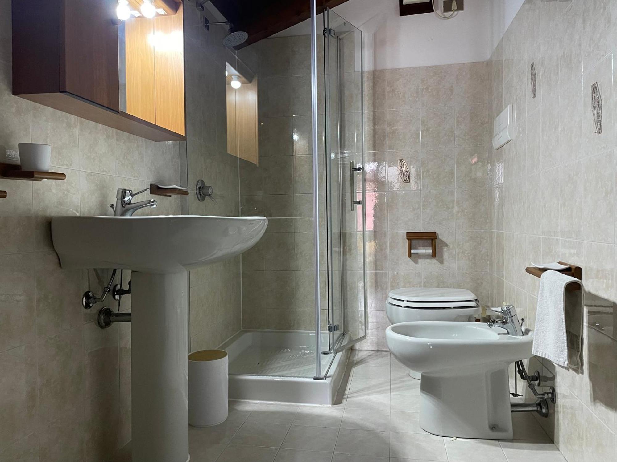 Casa Giulia Villa มอนซามบาโน ภายนอก รูปภาพ